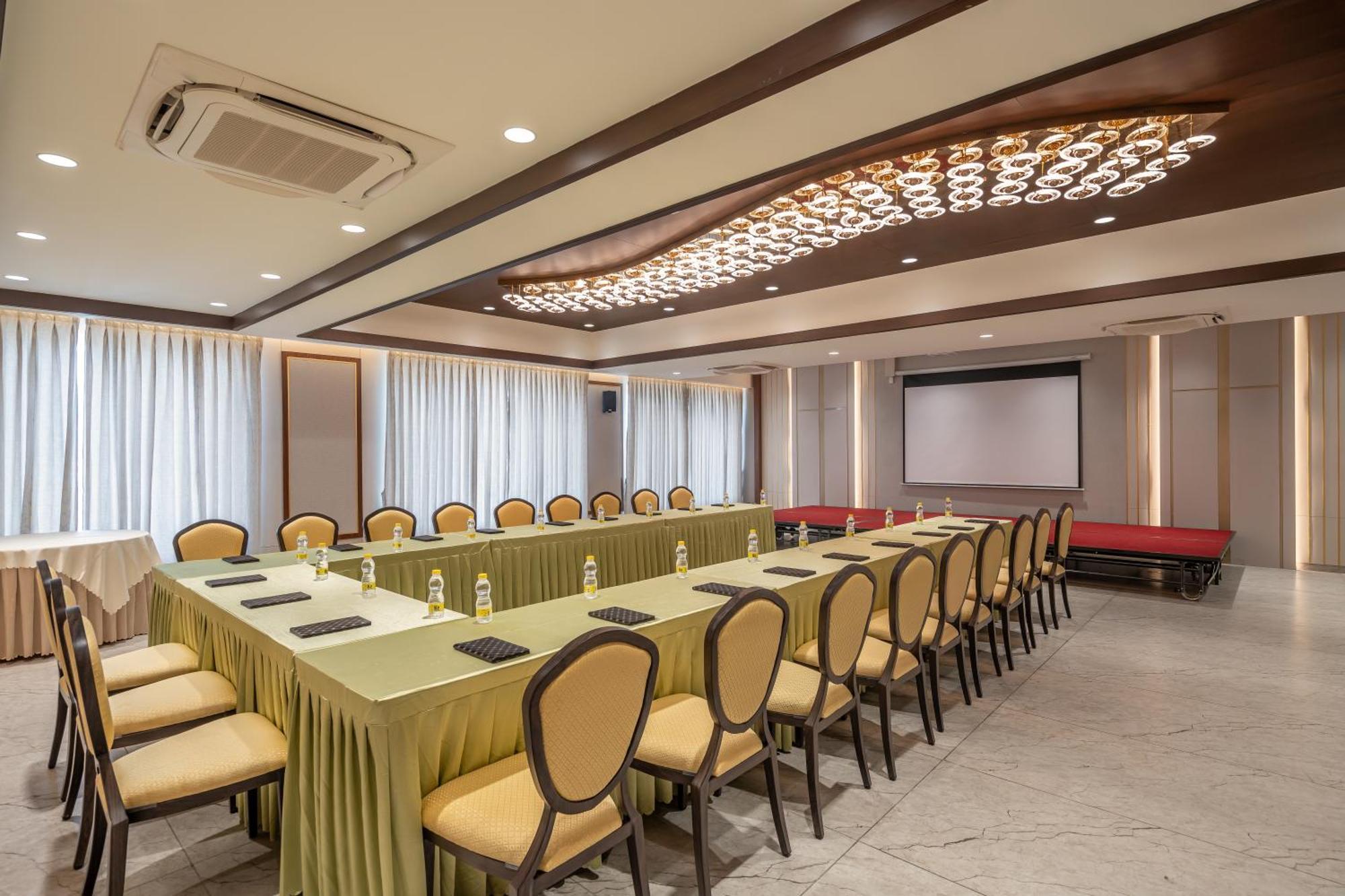 Copper Leaf Hotels, Tirunelveli Luaran gambar